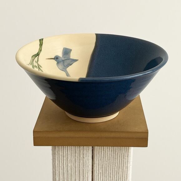 Studio Other - Vintage HighWall Studio Pottery Bowl Blue Cream Glaze Hummingbird Design Mint